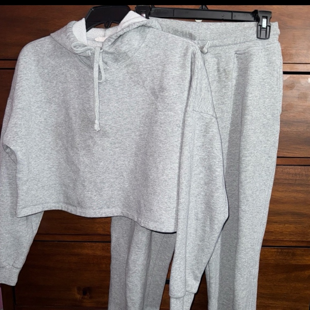 Boutique | Heather Grey Jogger Set